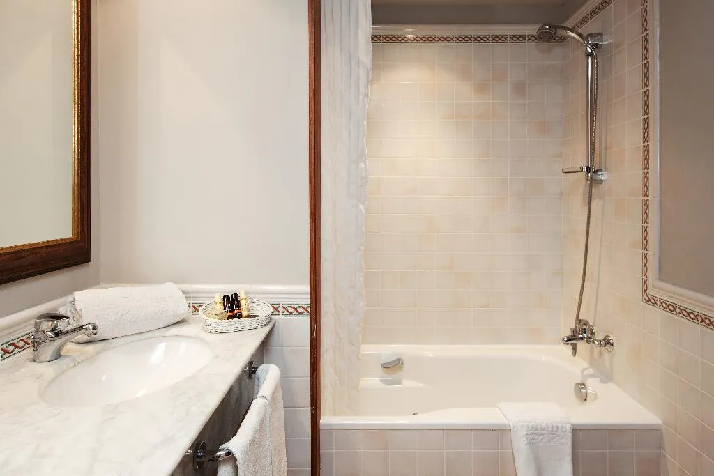 APARTMENT GARDEN VIEW Room, Aparthotel Suites Vila Birdie, Costa Brava