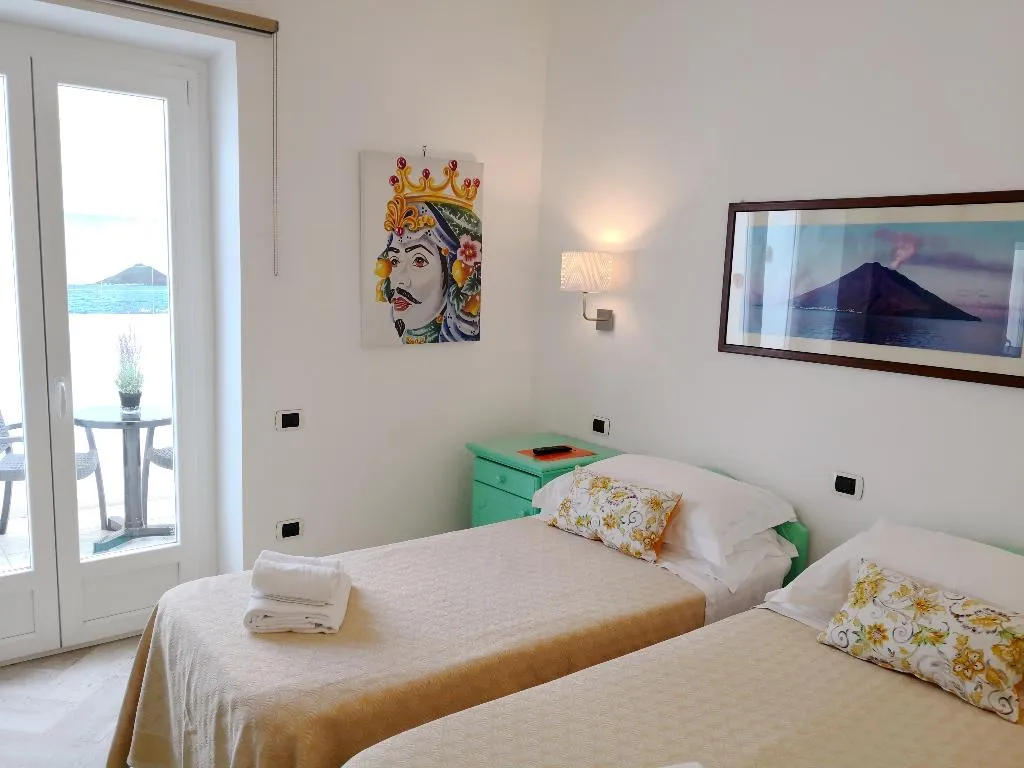 TWIN STANDARD Room, Hotel Ossidiana Stromboli, Palermo