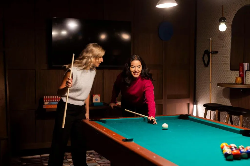 Sports and Entertainment, City Hotel Gouda, Amsterdam