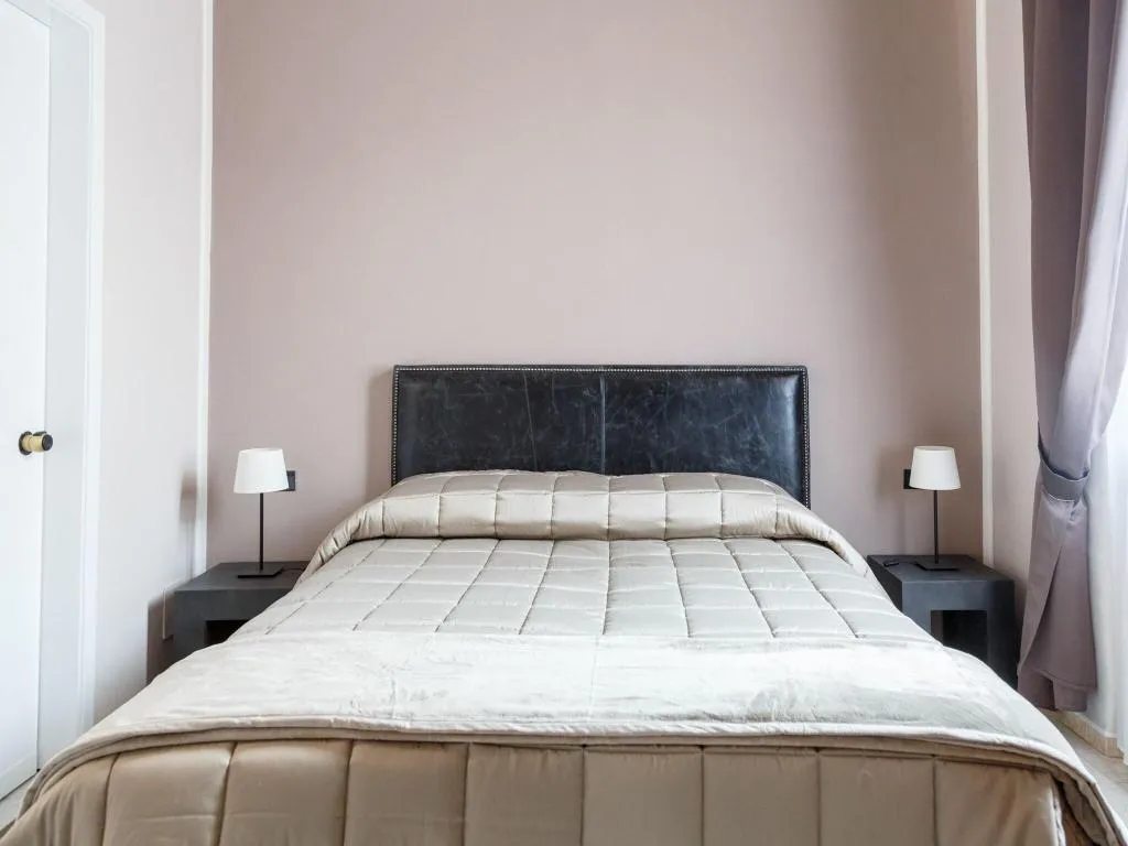 Room, B&B Leone X, Florence