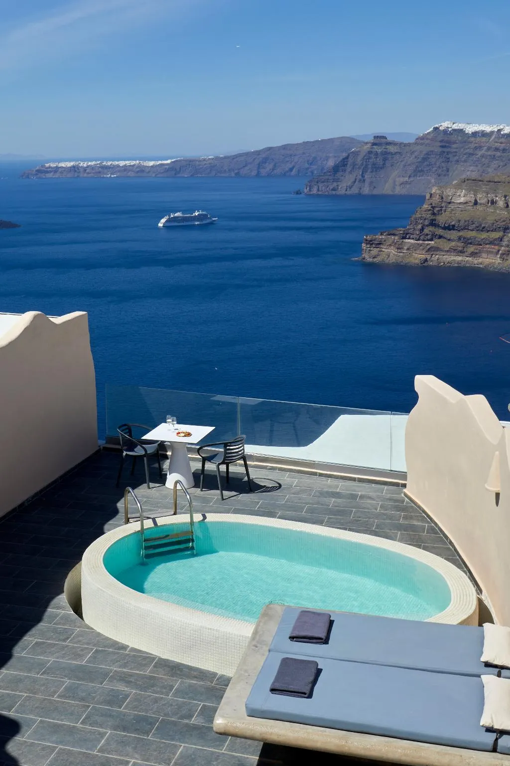 SUITE STANDARD Room, Suites of the Gods Cave Spa, Santorini