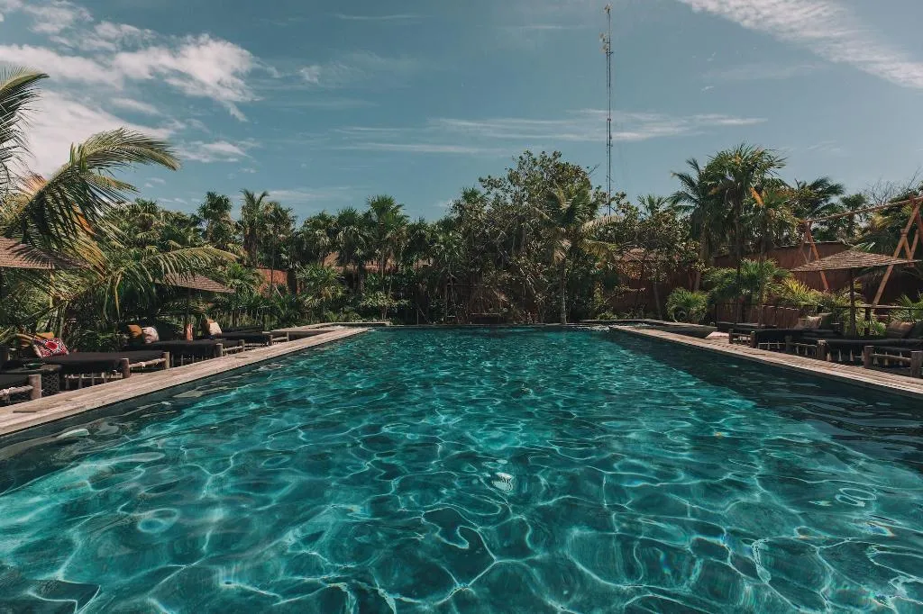 Sports and Entertainment, The Radhoo Adults Only, Cancun Area