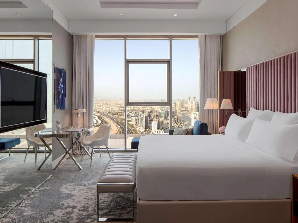 DOUBLE WITH BALCONY Room, SLS Dubai Hotel & Residences, Dubai