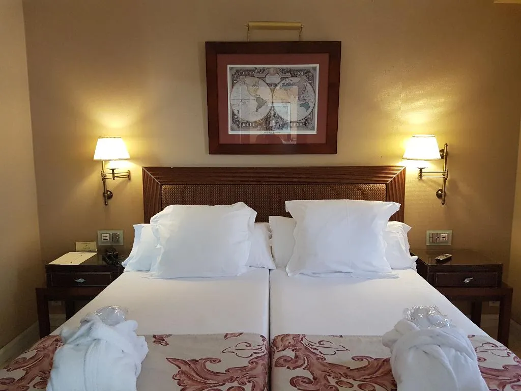FAMILY ROOM CAPACITY 4 Room, Gran Hotel Guadalpin Banus, Costa Del Sol