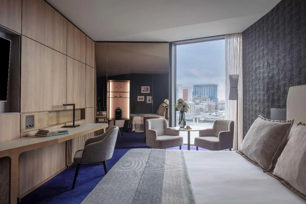 DOUBLE CANAL VIEW Room, Anantara The Marker Dublin, Dublin