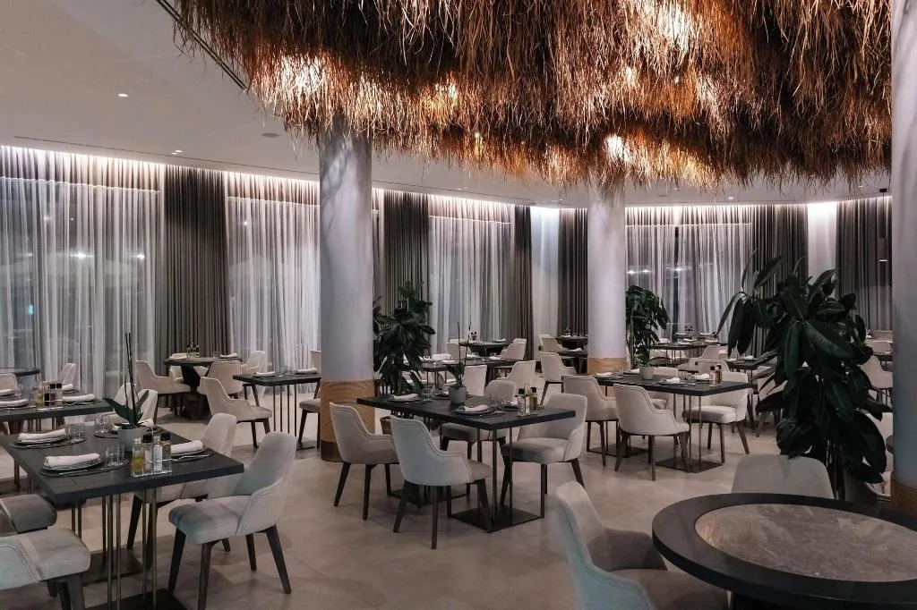 Restaurant, Mazarine Hotel, Kavaje