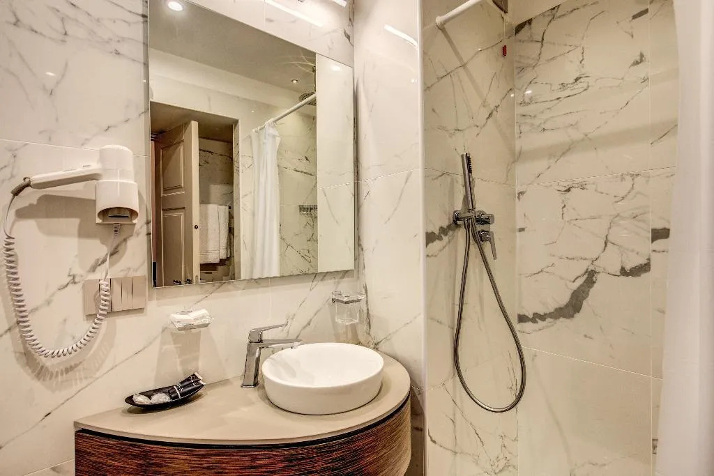 Double or Twin STANDARD Room, Al Manthia Hotel, Rome