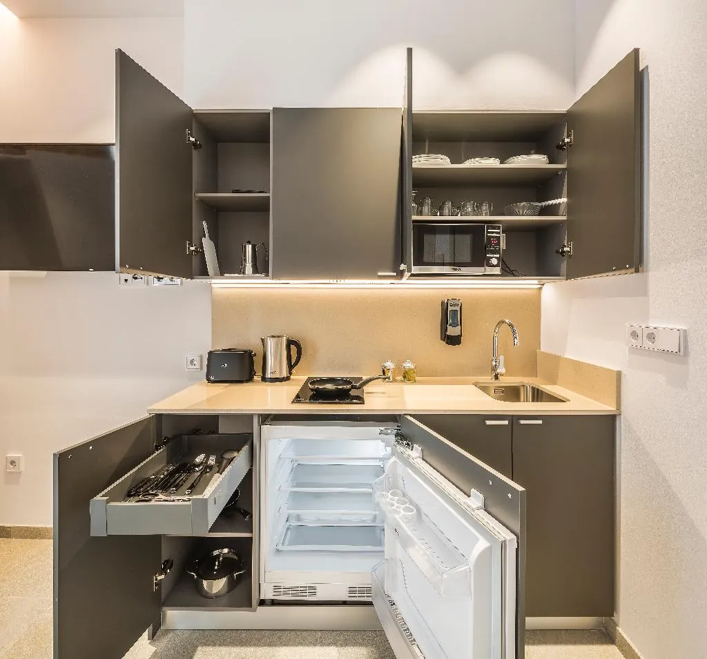 APARTMENT ONE BEDROOM Room, Mon Suites Benlliure, Valencia