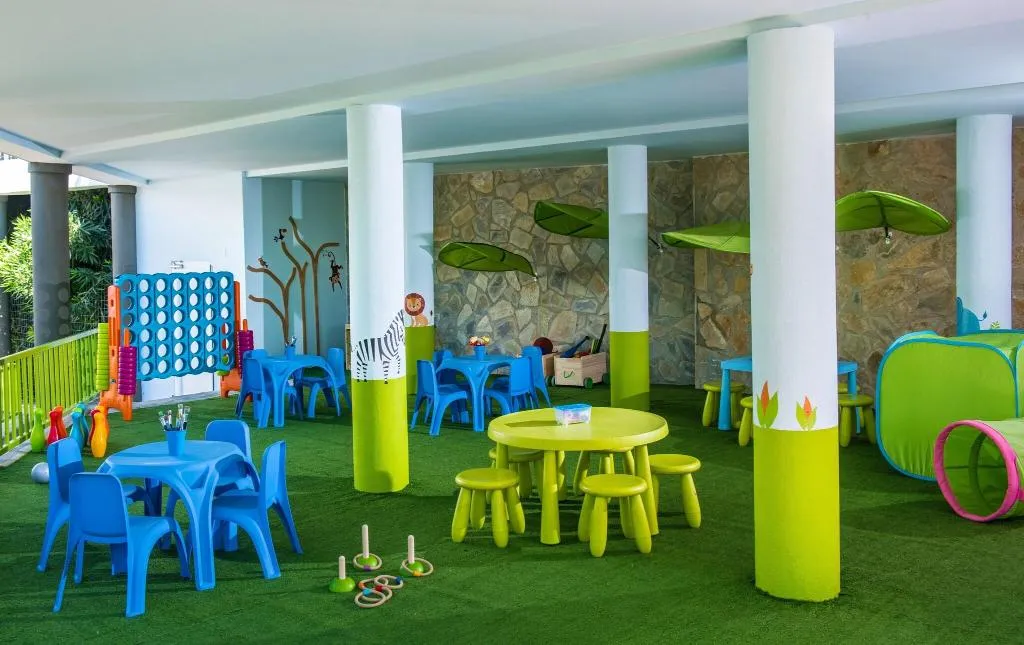 Sports and Entertainment, Peninsula Resort & Spa, Crete