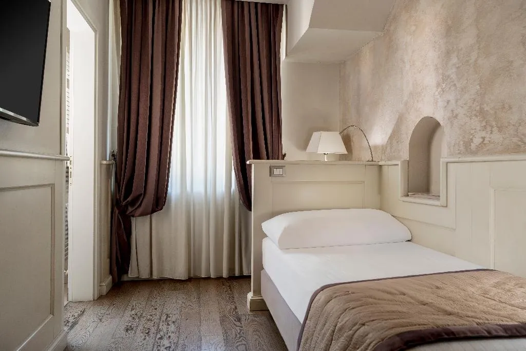 SINGLE DELUXE Room, Campo Marzio, Venice