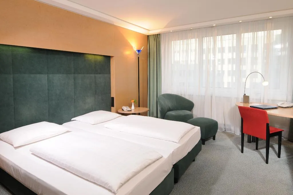 DOUBLE STANDARD Room, Maritim proArte Hotel Berlin, Berlin