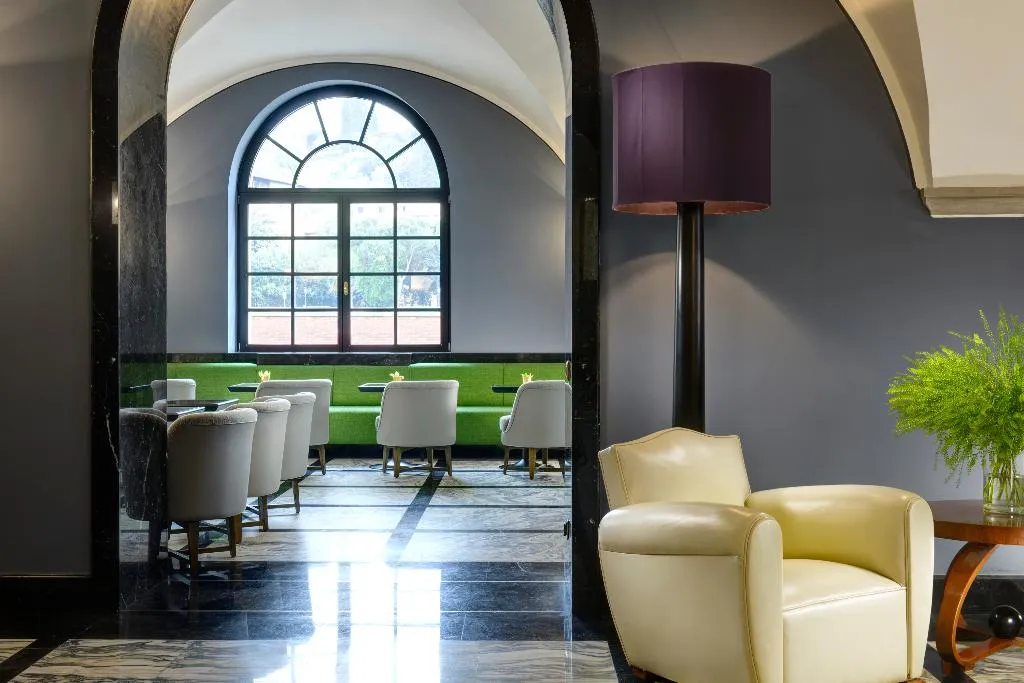 Lobby, Balestri, Florence