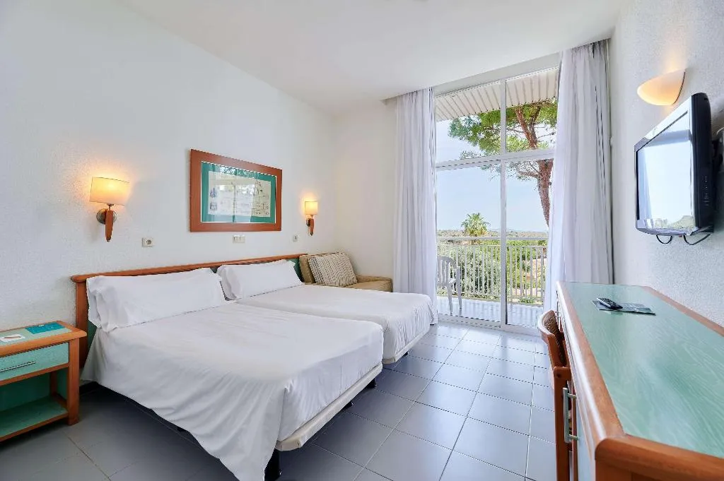 Room, AluaSun Cala Antena, Majorca