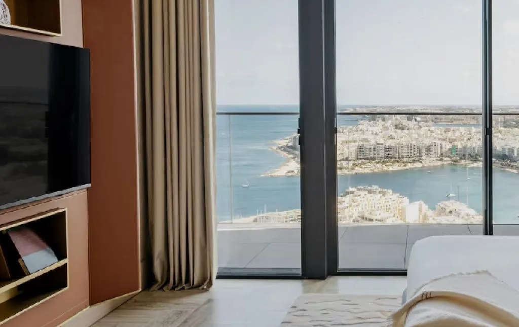 SUITE STANDARD Room, Me Malta, Malta