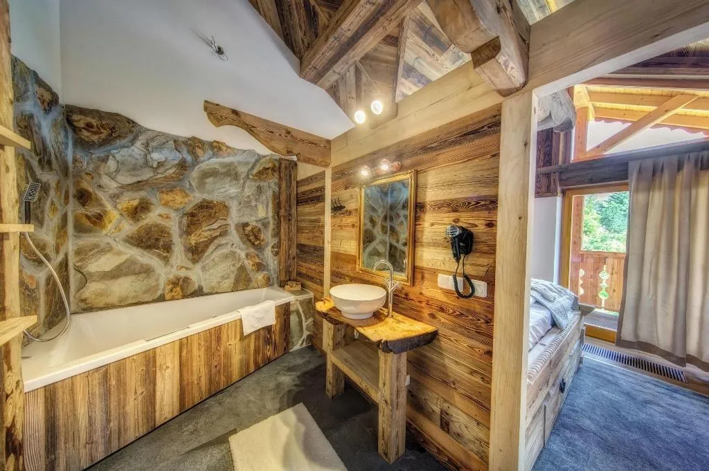 Room, ApartHotel Giewont, Krakow
