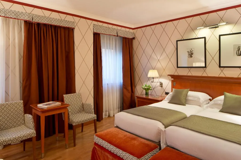 DOUBLE SINGLE USE DELUXE Room, Starhotels Metropole, Rome