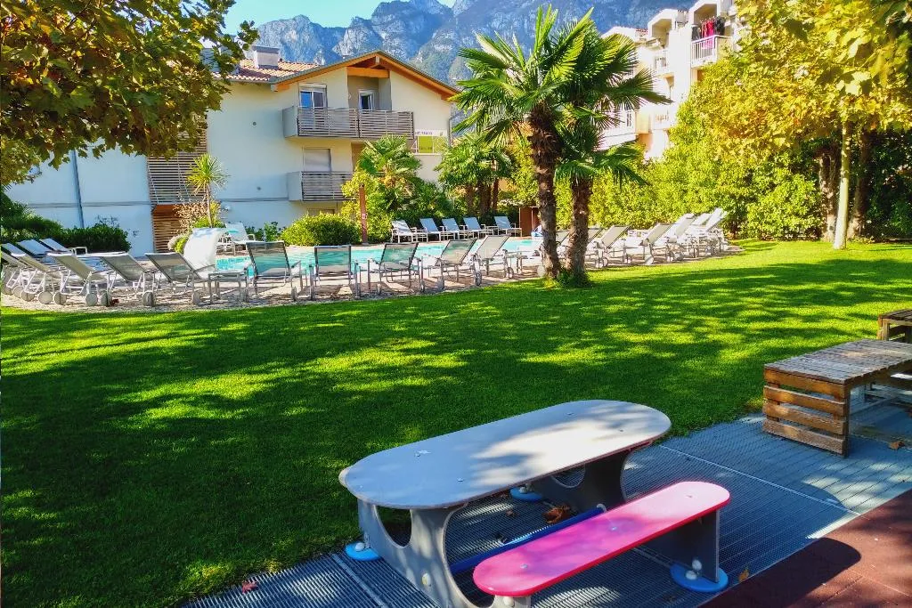 General view, 4 Limoni Apartment Resort, Milan