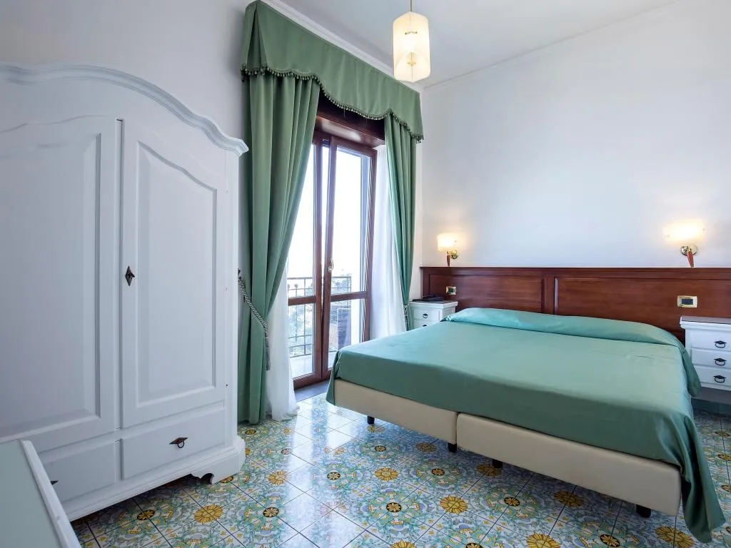 Double or Twin SEA VIEW Room, La Panoramica Hotel, Naples