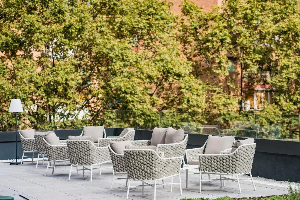 Terrace, Leonardo Royal Hotel Barcelona Fira, Barcelona