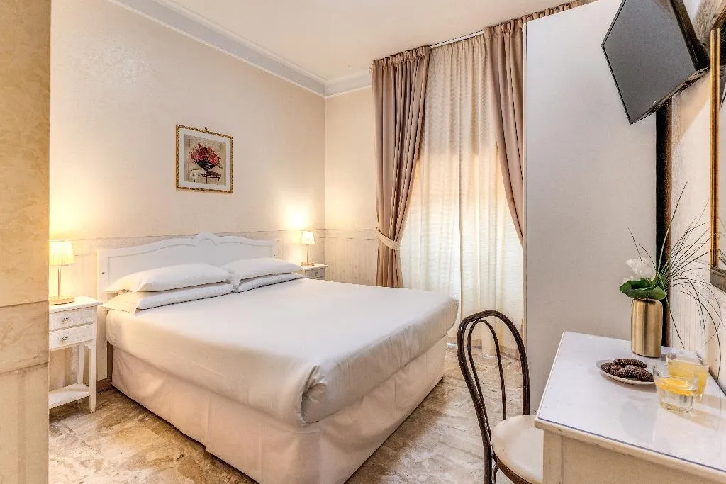 DOUBLE STANDARD Room, Hotel Orazia, Rome