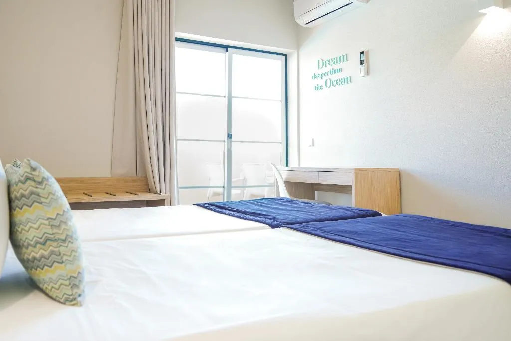 APARTMENT CAPACITY 3 ONE BEDROOM Room, Vitors Plaza, Algarve