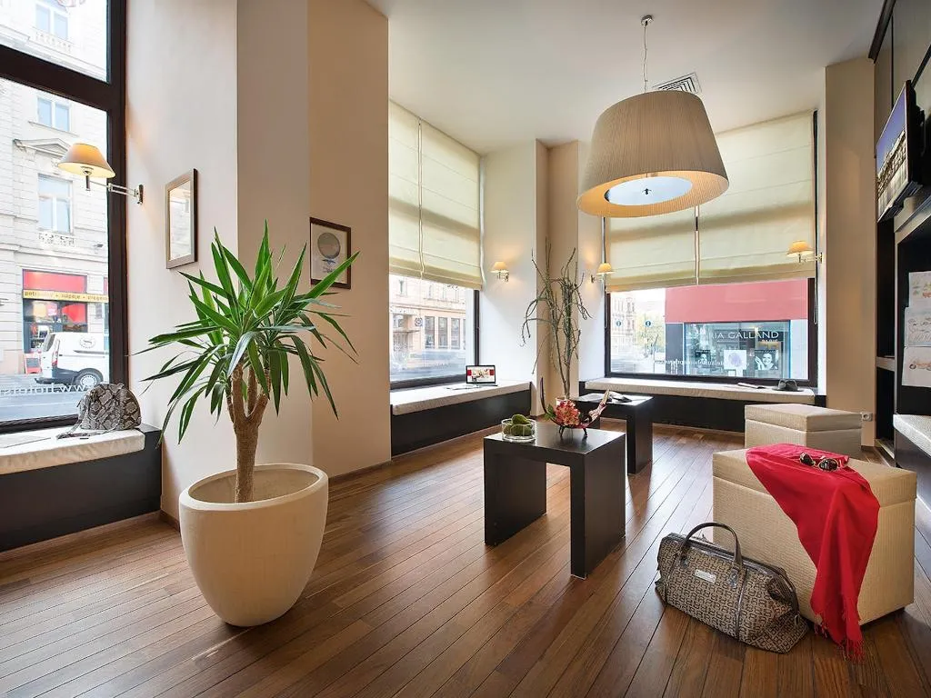 Lobby, Suite Home Prague, Prague
