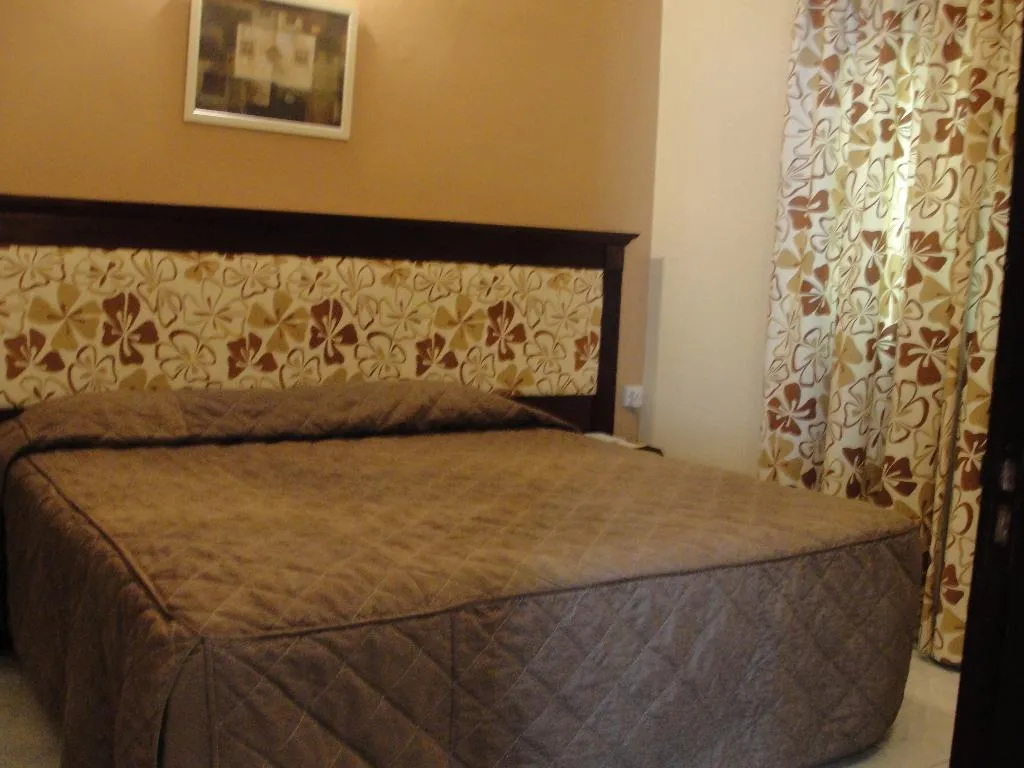Double or Twin STANDARD Room, Summerland Motel, Dubai