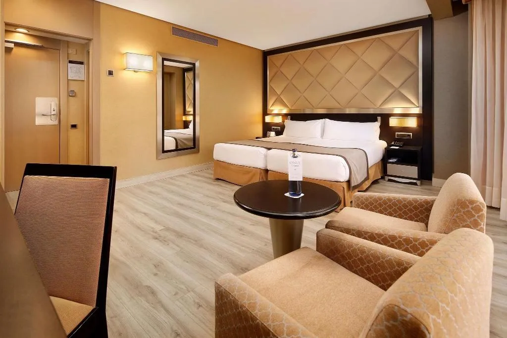 DOUBLE TWO DOUBLE BEDS Room, Hcc St. Moritz, Barcelona