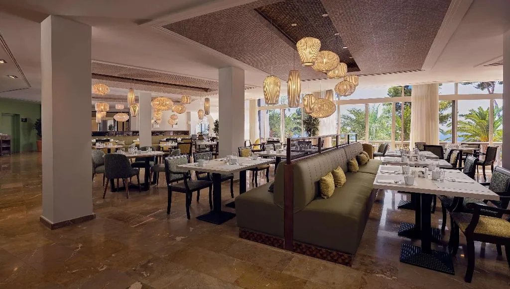 Restaurant, Hilton Mallorca Galatzo, Majorca