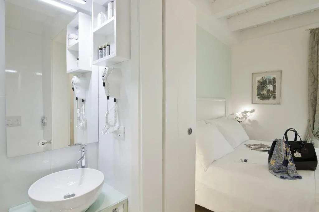 Room, Chiara Lodge, Venice