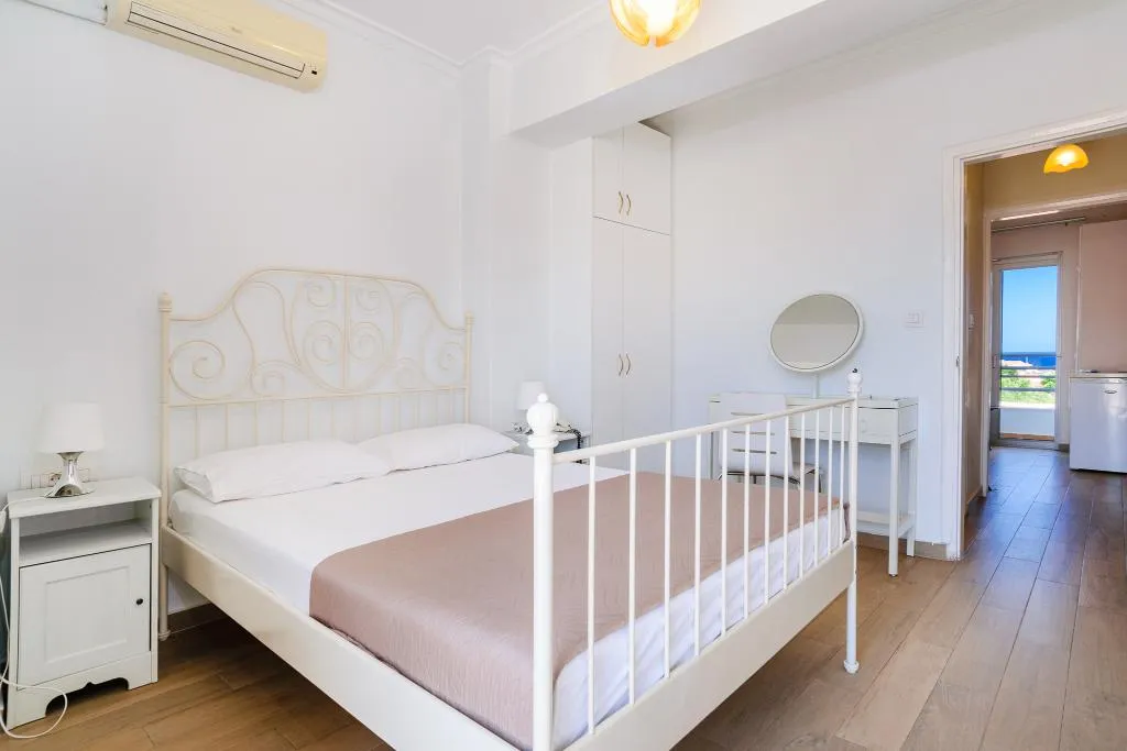 QUADRUPLE SUPERIOR Room, Archontiki, Crete