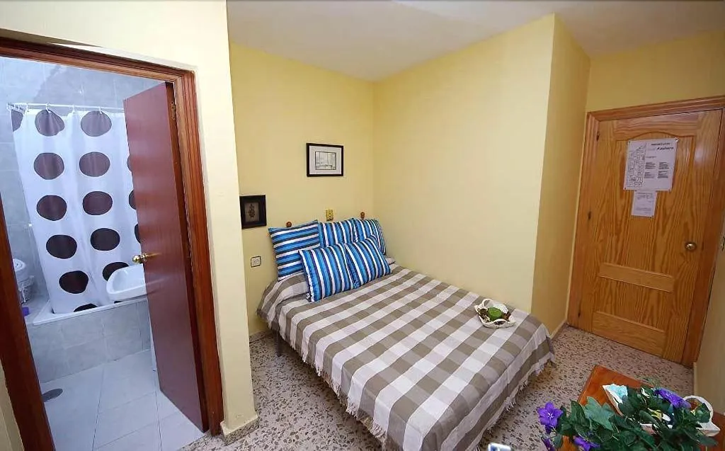 Room, Hostal Azahara Nerja, Costa Del Sol