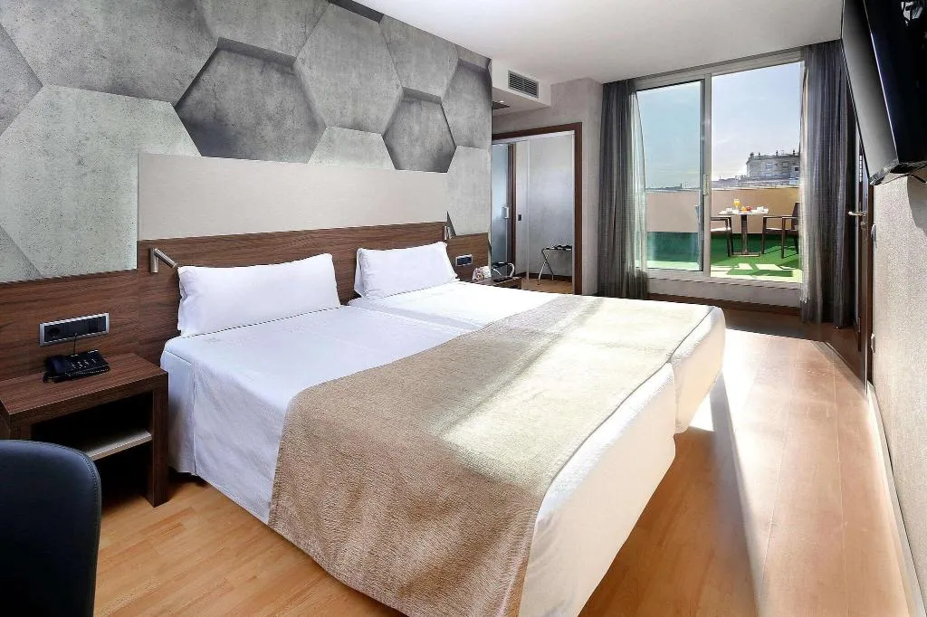 TWIN STANDARD Room, Hcc Montblanc, Barcelona