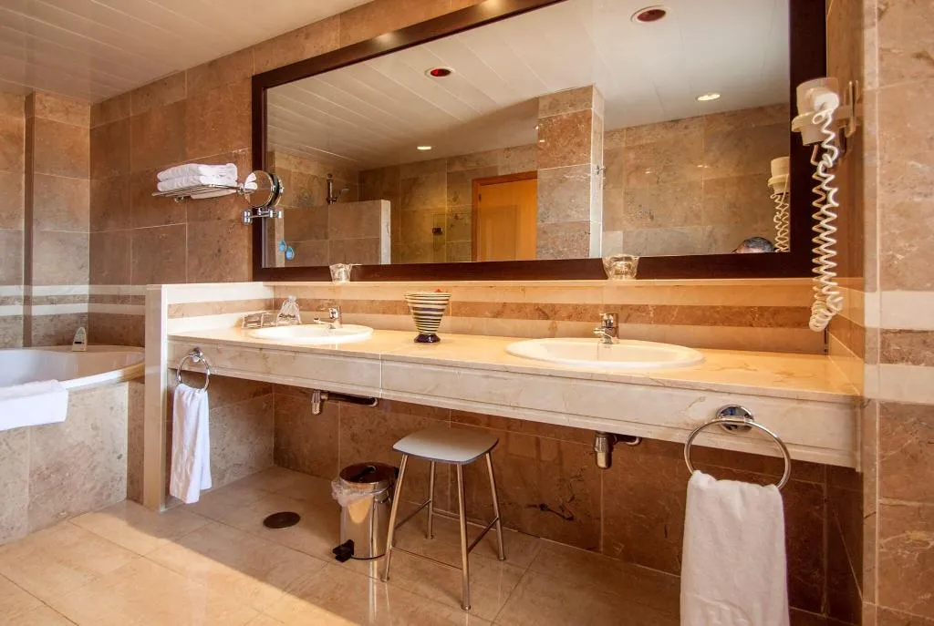 JUNIOR SUITE QUEEN SIZE BED Room, Catalonia Majorica, Majorca