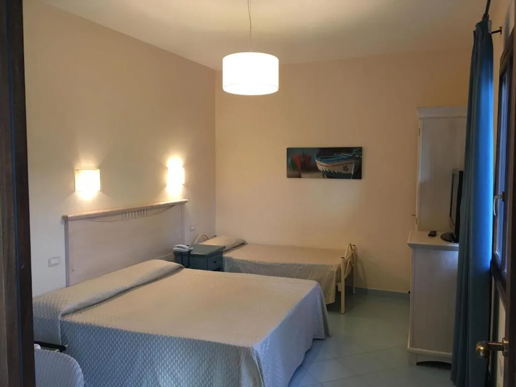 TRIPLE STANDARD Room, Hotel Torre Xiare, Palermo