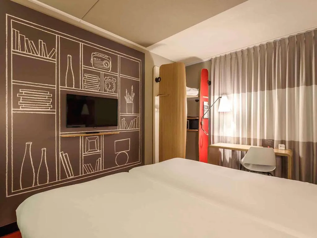 TWIN STANDARD Room, Ibis Amsterdam City West, Amsterdam