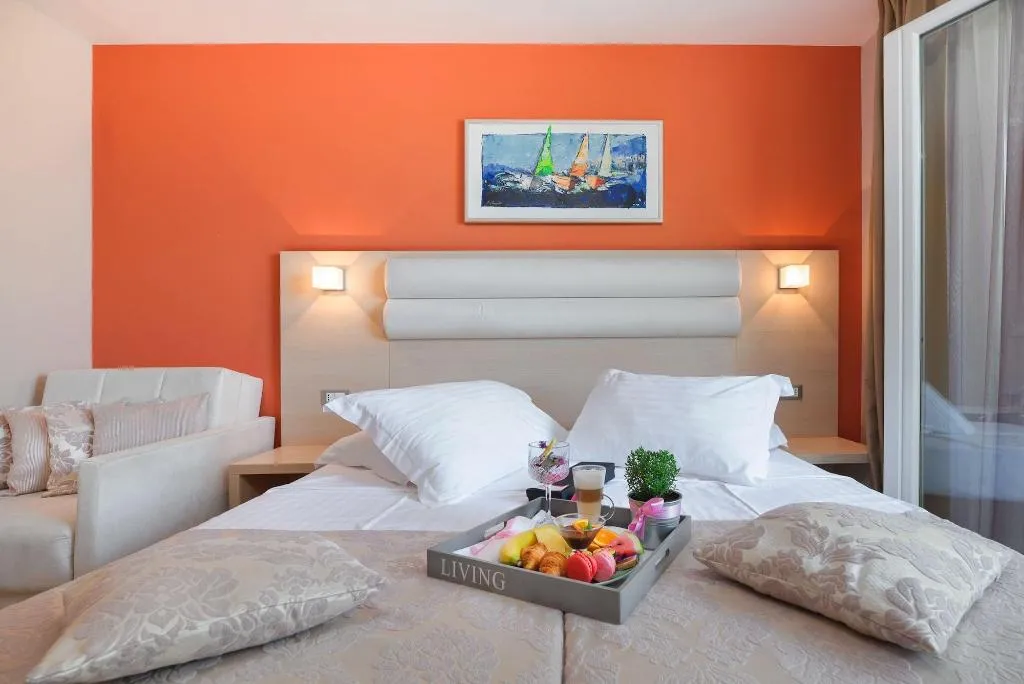 Room, Maritimo, Split