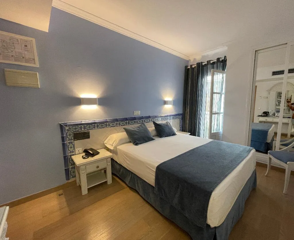 DOUBLE ECONOMY Room, Plaza Cavana, Costa Del Sol