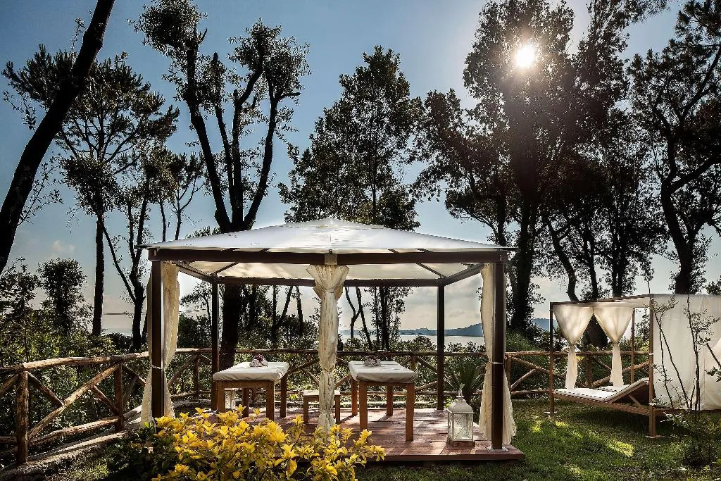 Sports and Entertainment, Excelsior Belvedere Hotel & Spa, Naples