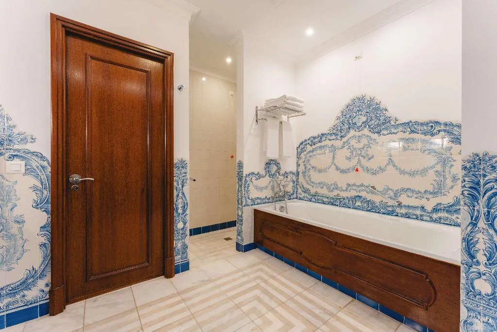 SUITE STANDARD Room, Reid's Palace, A Belmond Hotel, Madeira, Madeira
