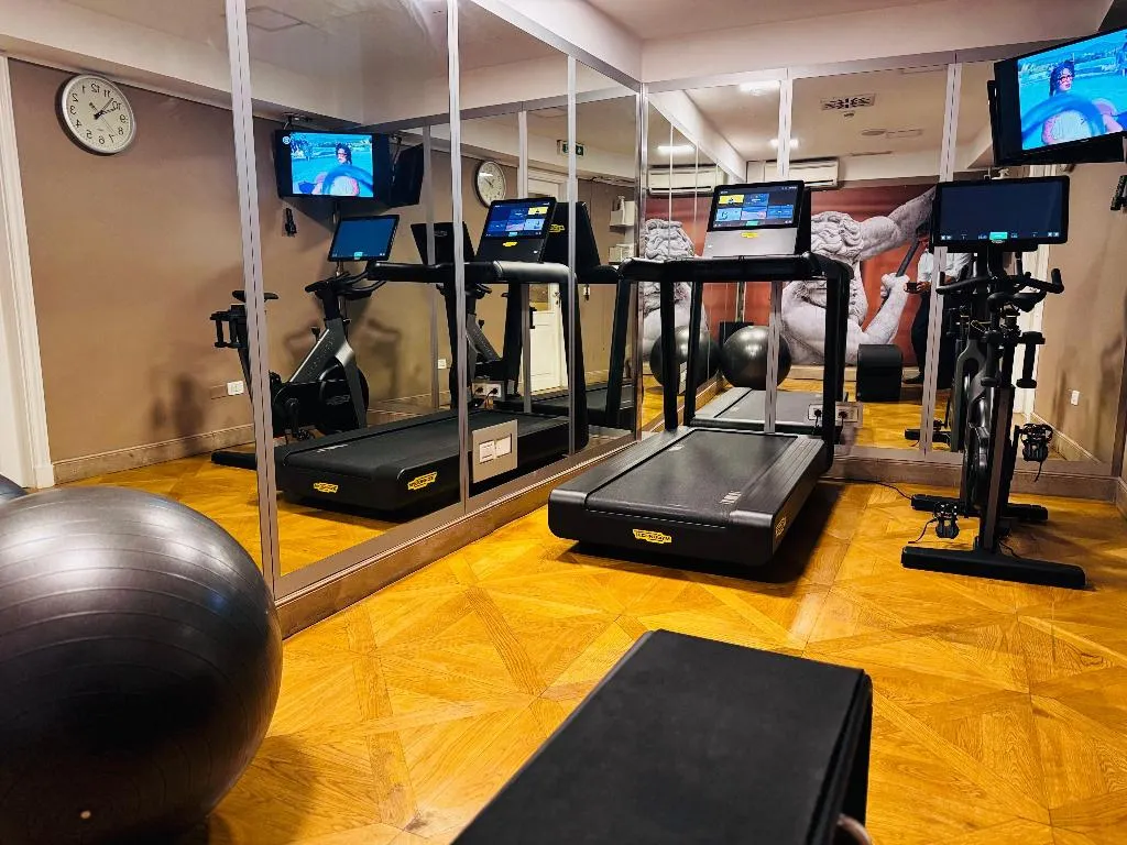 Sports and Entertainment, Indigo Hotel Rome - St. George, Rome