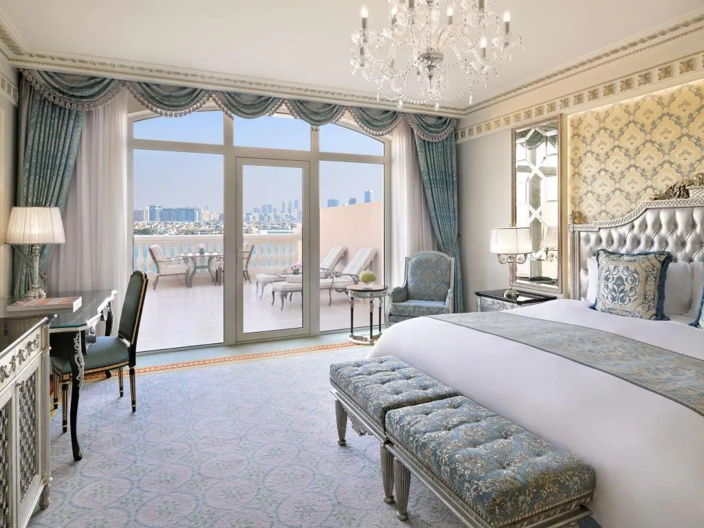 Room, Raffles The Palm Dubai, Dubai