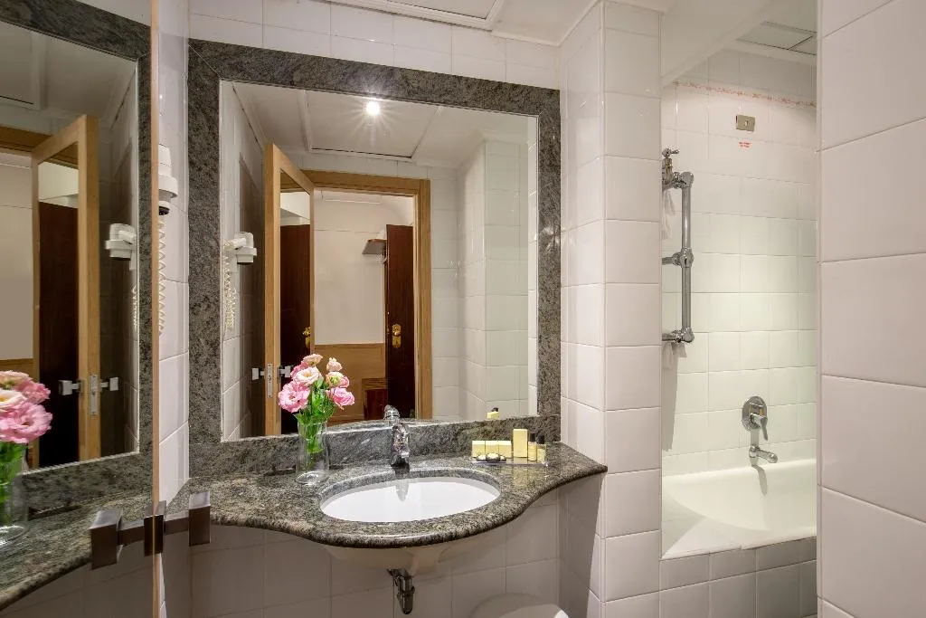 TRIPLE STANDARD Room, Hotel Nord Nuova Roma, Rome
