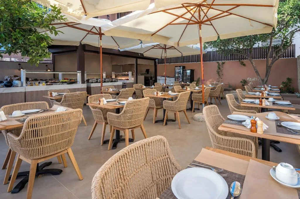 Restaurant, Hotel Pyriã¡, Crete