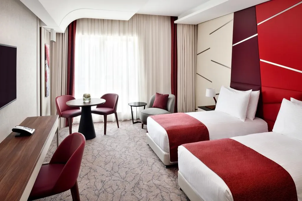 Double or Twin DELUXE Room, Movenpick Hotel Apartments Downtown Dubai, Dubai