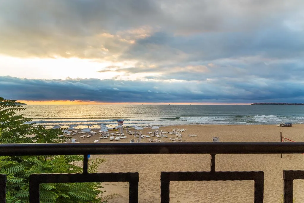 Beach, Blue Pearl Hotel, Bourgas