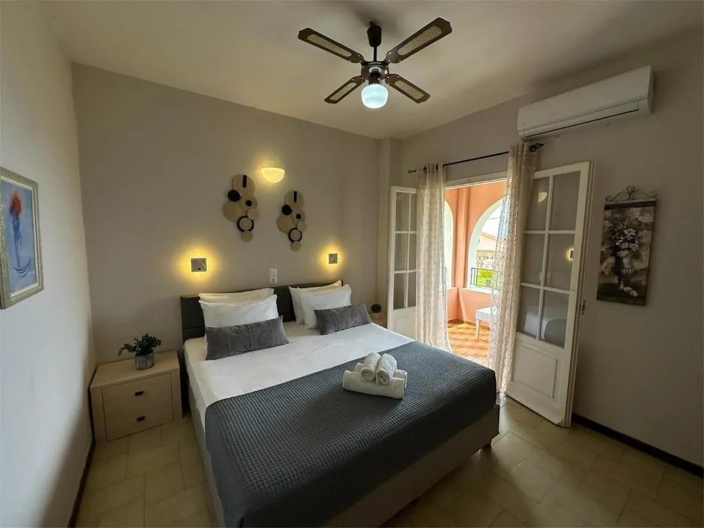 APARTMENT STANDARD Room, Nikos Apartments Corfu, Corfu