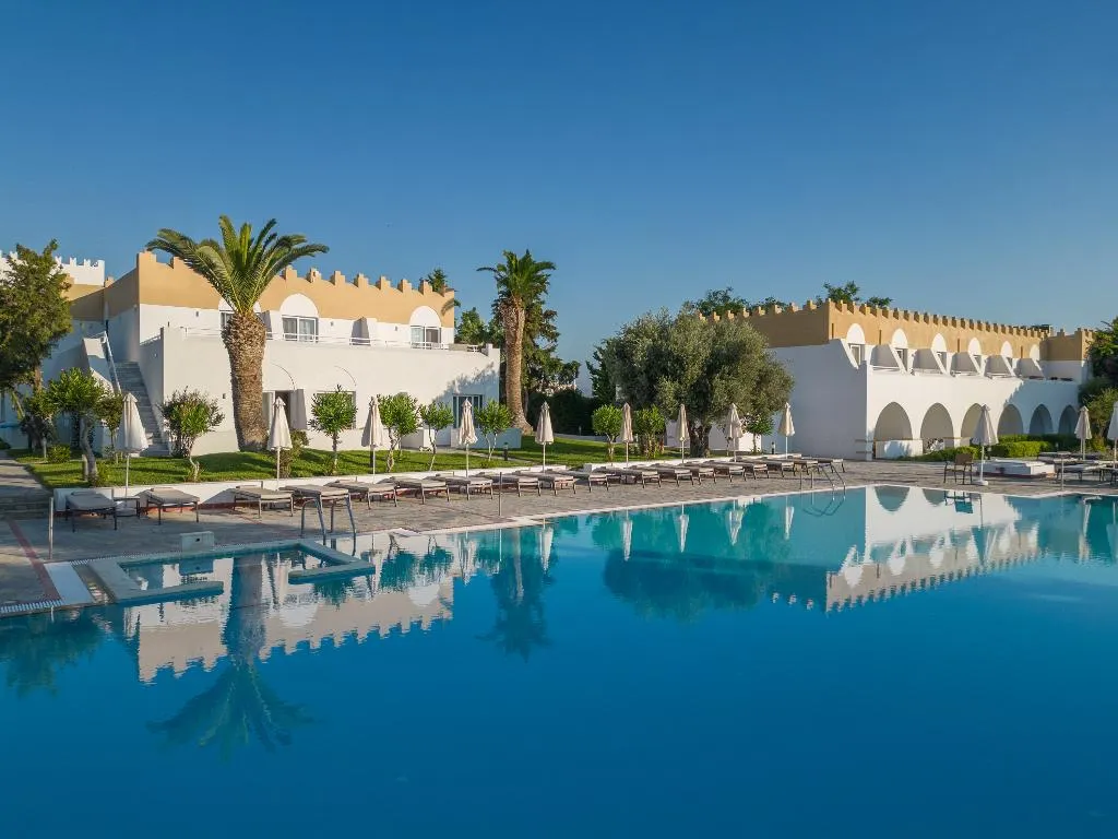 Pool, Platanista, Kos
