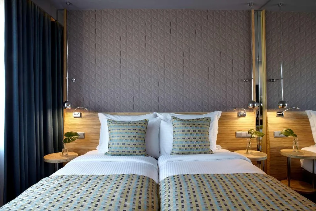 Room, Wyndham Grand Athens, Athens