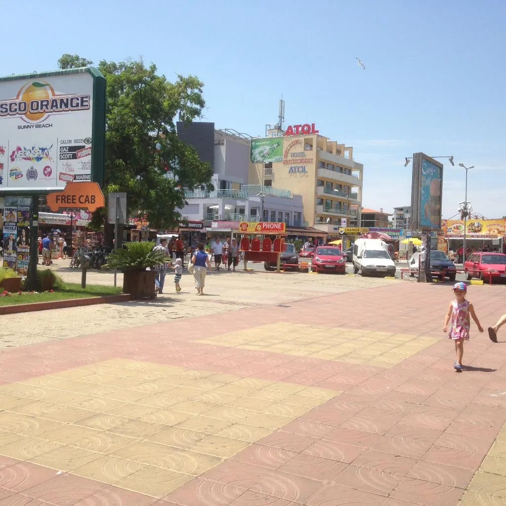 Terrace, Atol, Bourgas